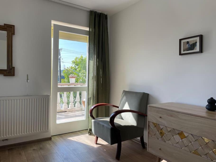 Apartament Lovely Flat With Large Terrace